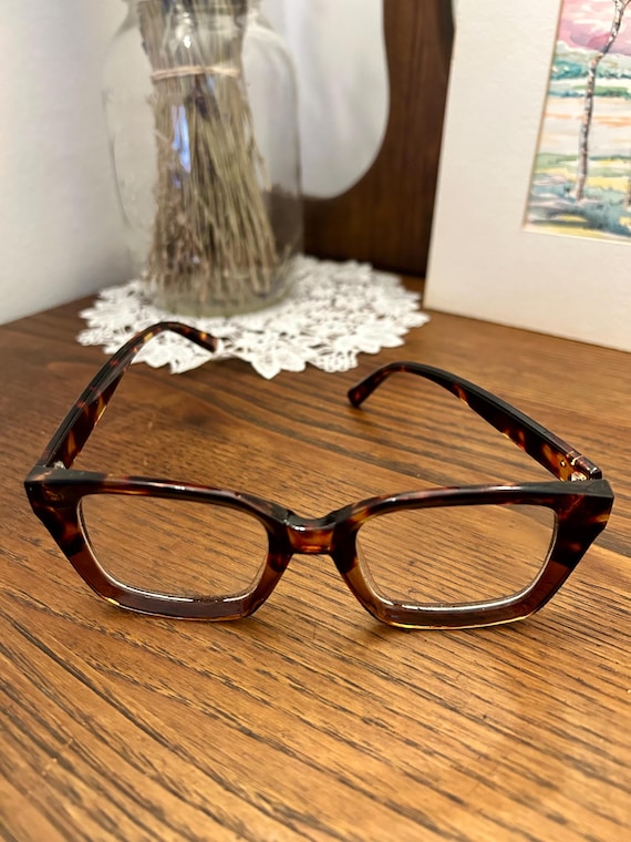 Vintage Tortoiseshell Rectangular Eyeglasses Fram… - image 5