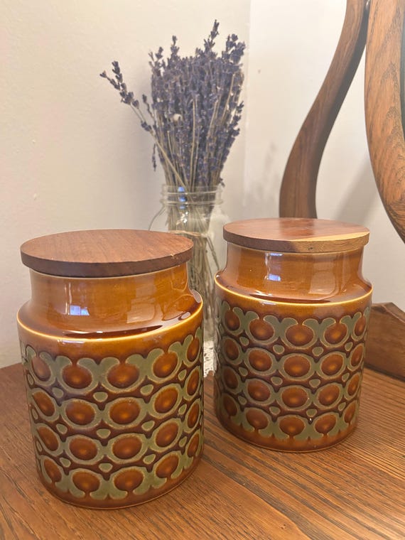 Vintage Hornsea Bronte Small Ceramic Storage Jar with Wooden Lid – England 1976