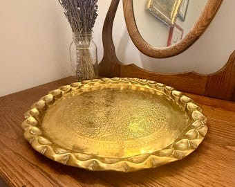 Vintage Brass Tree Tray – Embossed Hand Hammered Serving Tray (38.5 cm)