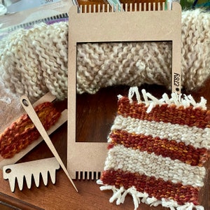 Mug Rug Loom, Coaster Loom, Mystery Fiber Pack Starter Kit Included, Beginner Kit for Adults and Kids, Mini Pocket Loom, DIY