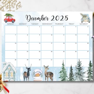 Può includere: Un calendario di dicembre 2025 a tema invernale. Il calendario presenta illustrazioni ad acquerello di un'auto rossa con un albero di Natale, un camion blu con un albero, una casa, cervi e alberi innevati. La griglia del calendario è blu.