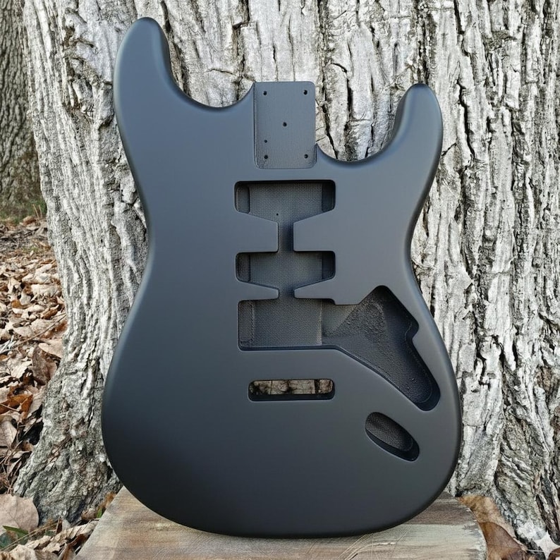 Cuerpo de guitarra Stratocaster de madera de fresno personalizado, cuerpo de guitarra eléctrica Stratocaster sin terminar imagen 15