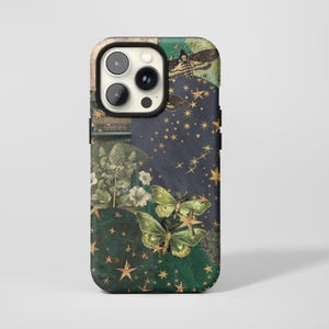 Funda para teléfono Dark Academia Green Gold Moth Collage, estilo gótico misterioso y brujos, para iPhone 17 16 15 14 13 12 11 Pro Max, Samsung S26 S25, MagSafe