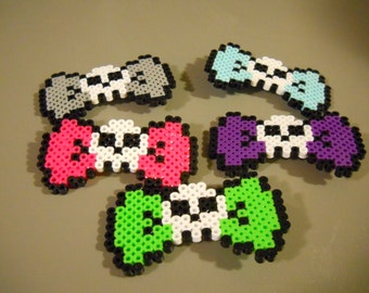 8-bit Skull Bow or Bowtie