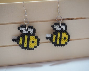 Pixel 8-Bit Bee Earrings