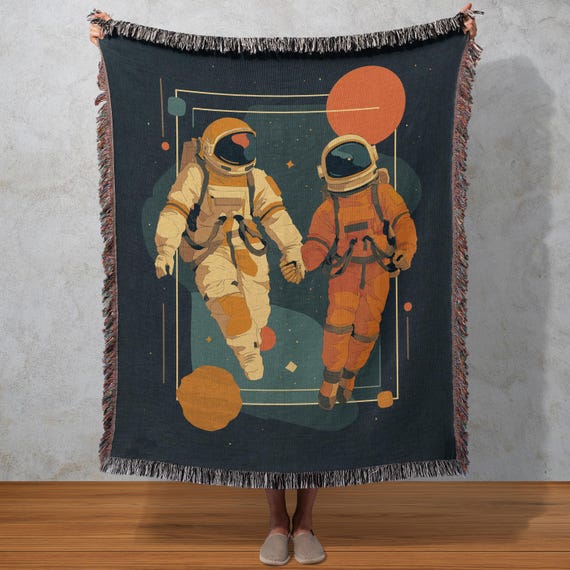 Astronaut Couple Woven Blanket, Space Lovers Tapestry, Cosmic Home Decor, Galaxy Wall Hanging
