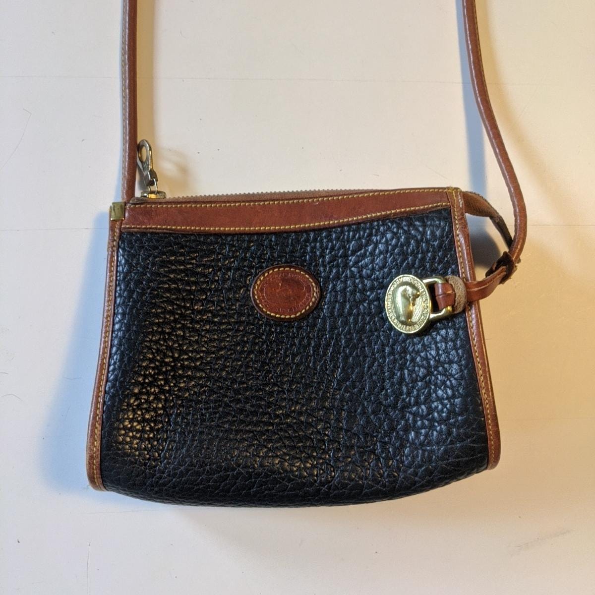 ヴィンテージ DOONEY & BOURKE バッグ ショルダー クロスボディ ヴィンテージ ドゥーニー&バーク クロスボディ - Etsy 日本