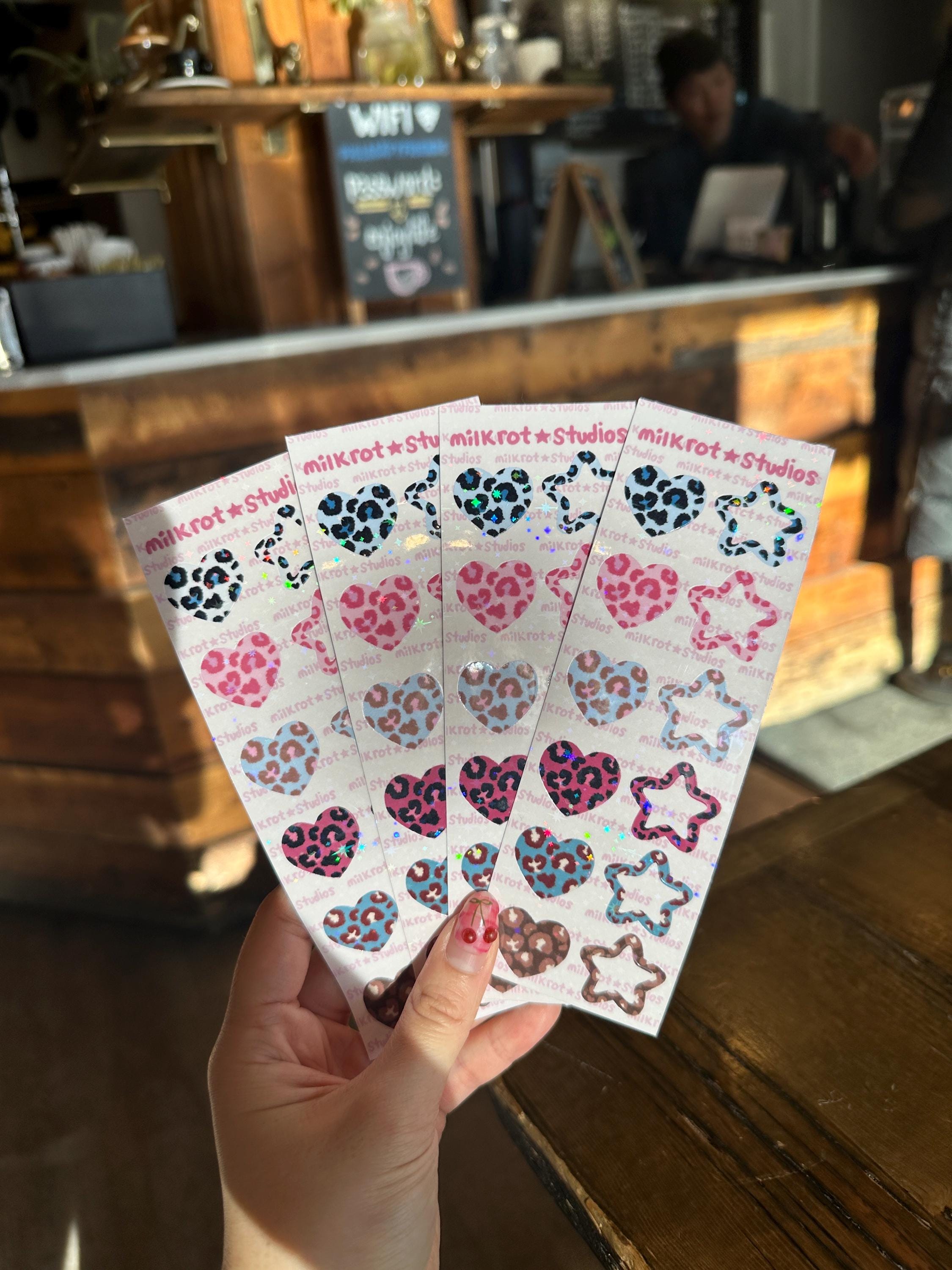 Léopard star sticker - Etsy 日本