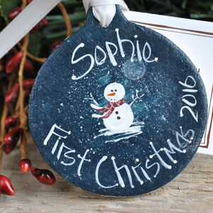 Personalized Baby's First Christmas Salt Dough Ornament imagem 4