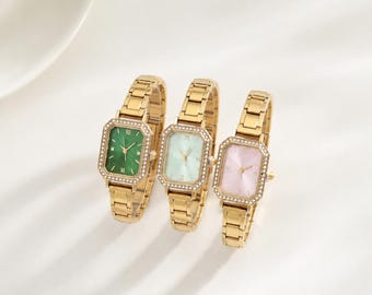 Elegant Gold-Colored Women's Watch – Colorful Crystalline Dial with Minimalist, Classy Edges