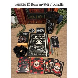 Witchy Book Lover Mystery Bundle: A5-anteckningsbok, brevpapper och lyxig bokpresentförpackning 10 Items