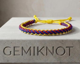 Colombian Flag Bracelet: Handmade Macrame Nylon Cord, Unisex Gift