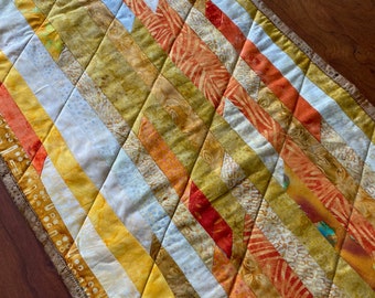 Modern quilted Table Runner Yellow Motif #1