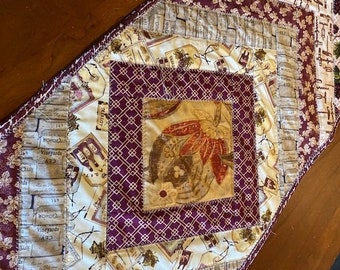 Quilted Table Runner, Vino