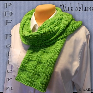 Easy Knitted Scarf Pattern &quot;Vala deLuna&quot;