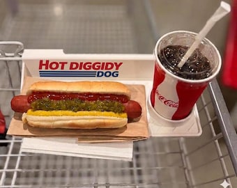 Hands-Free Costco Hot Dog tray