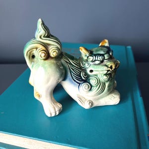 Vintage Ceramic Foo Dog Statue Green, Chinese Guardian Lion,Feng Shui Decor,Pottery Fu Dog,Asian Temple Lion Shelf Decor,Protection Lucky