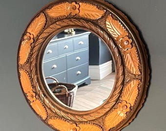 Espejo francés vintage de madera tallada a mano, marco redondo de arte popular floral con hojas, estilo Selva Negra, decoración rústica de pared.