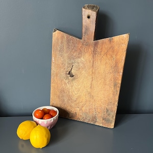 Antieke Franse houten broodplank | Rustieke Europese boerderij snijplank | Wabi Sabi keukendecoratie | Oude primitieve landelijke serveerdecoratie