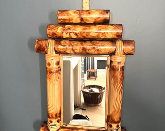 ヴィンテージ風焦がし象竹ミラー – 天然焦げた大型竹フレーム壁掛けミラー – ユニークな沿岸ビーチハウスのフォークアートホームデコレーション