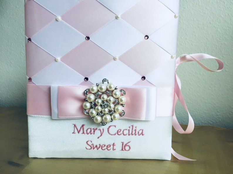 Quincea\u00f1era Photo Album Mis Quince Photo Album Wedding Photo Album Personalized Photo Albums Sweet 16 Photo Album Bridal Shower Gift