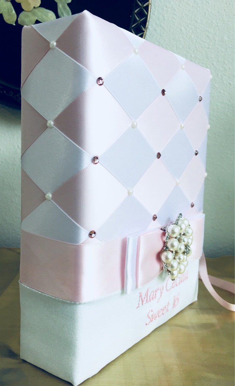 Quincea\u00f1era Photo Album Mis Quince Photo Album Wedding Photo Album Personalized Photo Albums Sweet 16 Photo Album Bridal Shower Gift