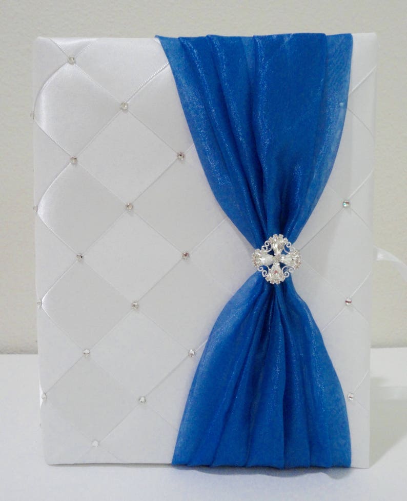 Quincea\u00f1era Photo Album Mis Quince Photo Album Wedding Photo Album Personalized Photo Albums Sweet 16 Photo Album Bridal Shower Gift