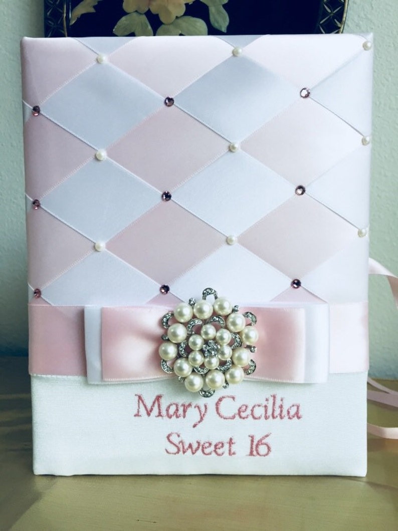 Quincea\u00f1era Photo Album Mis Quince Photo Album Wedding Photo Album Personalized Photo Albums Sweet 16 Photo Album Bridal Shower Gift