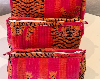 Makeup pouches/ 3 piece set/ wash bag/ toiletries/velvet
