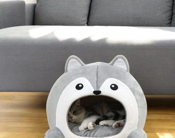 Cozy Pet House: Plush Indoor Cat & Dog Bed