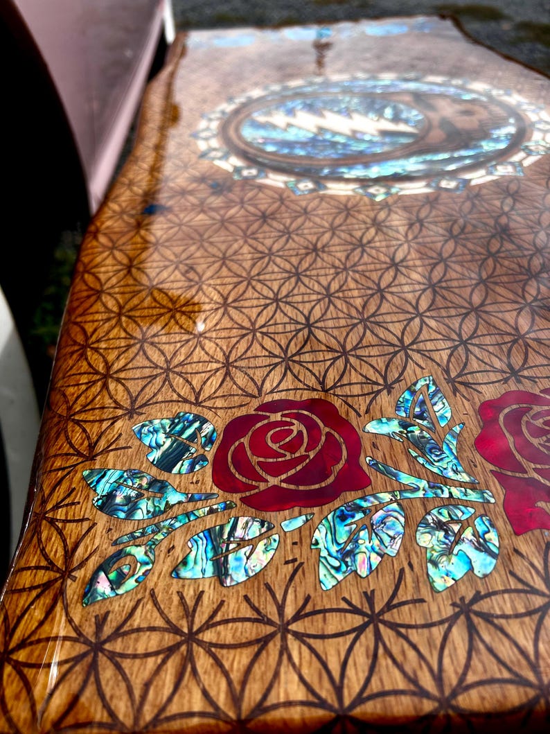 Run for the Roses Inlay Coffee Table / Bench - Etsy