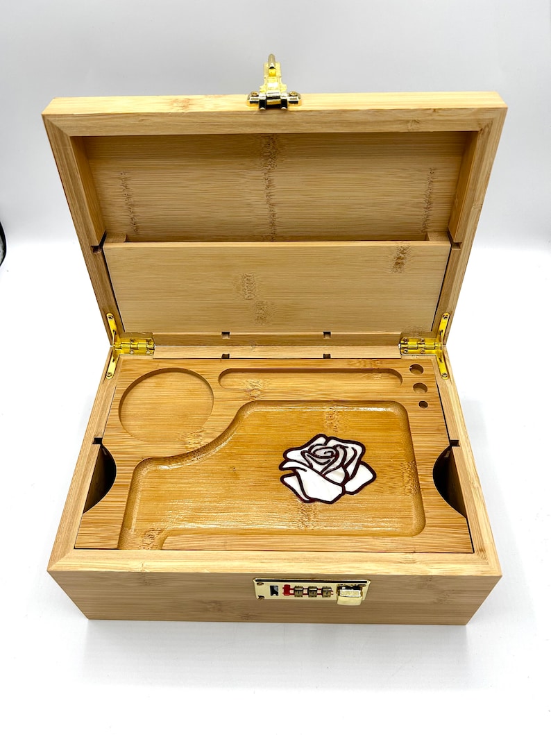 Dead Rose Connisouer Box Wirh Combination Lock and Removable Matching ...