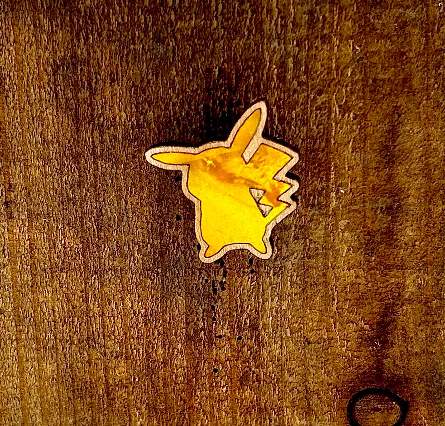 PIKACHU   mother of pearl inlay  pin