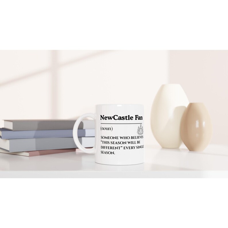 Taza para fan del Newcastle United, regalo divertido de fútbol, taza de broma de la Premier League, humor para aficionados al fútbol británico, regalo para amantes del fútbol imagen 5