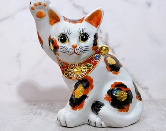 Kutani-yaki Maneki Neko: Japanese Lucky Cat with Flower Crystal Golden Sanmao No. 5.5