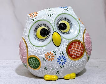 Kutani-yaki Maneki Neko: Japanese Kutani Owl | Shirako Shiramori