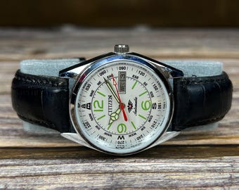 Refurbished Citizen automatic wrist watch white dial with Day-date working order