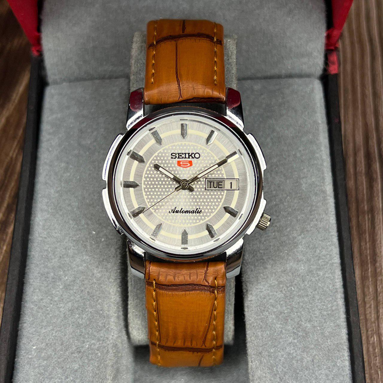 Seiko Automatikuhr SSA459J – Grünes Zifferblatt, Edelstahlgehäuse, Automatikwerk, Wasserdicht 50 M