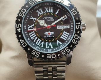 citizen automatic watch stainless steel strap black dial Day-date window working order