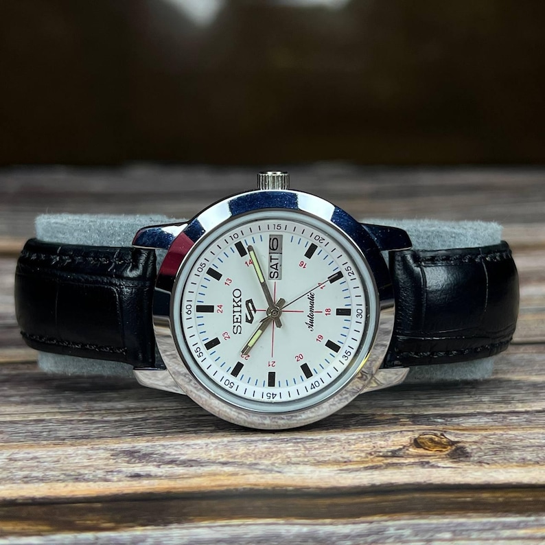 refurbished Seiko 5 automatic men's wrist watch white dial Day-date window working order image 2