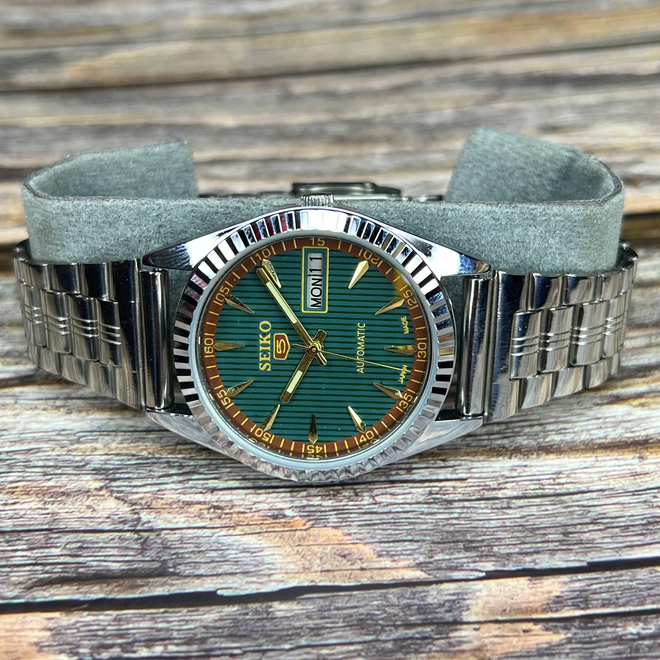 Refurbished Seiko 5 Automatic 17 Jewel