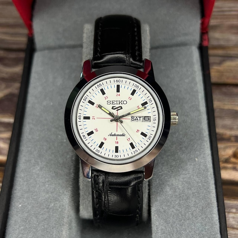 refurbished Seiko 5 automatic men's wrist watch white dial Day-date window working order image 4