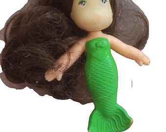 Original Kenner Sea Wees Shelly Mermaid Doll Green 4" Marked C.P.G. 1979