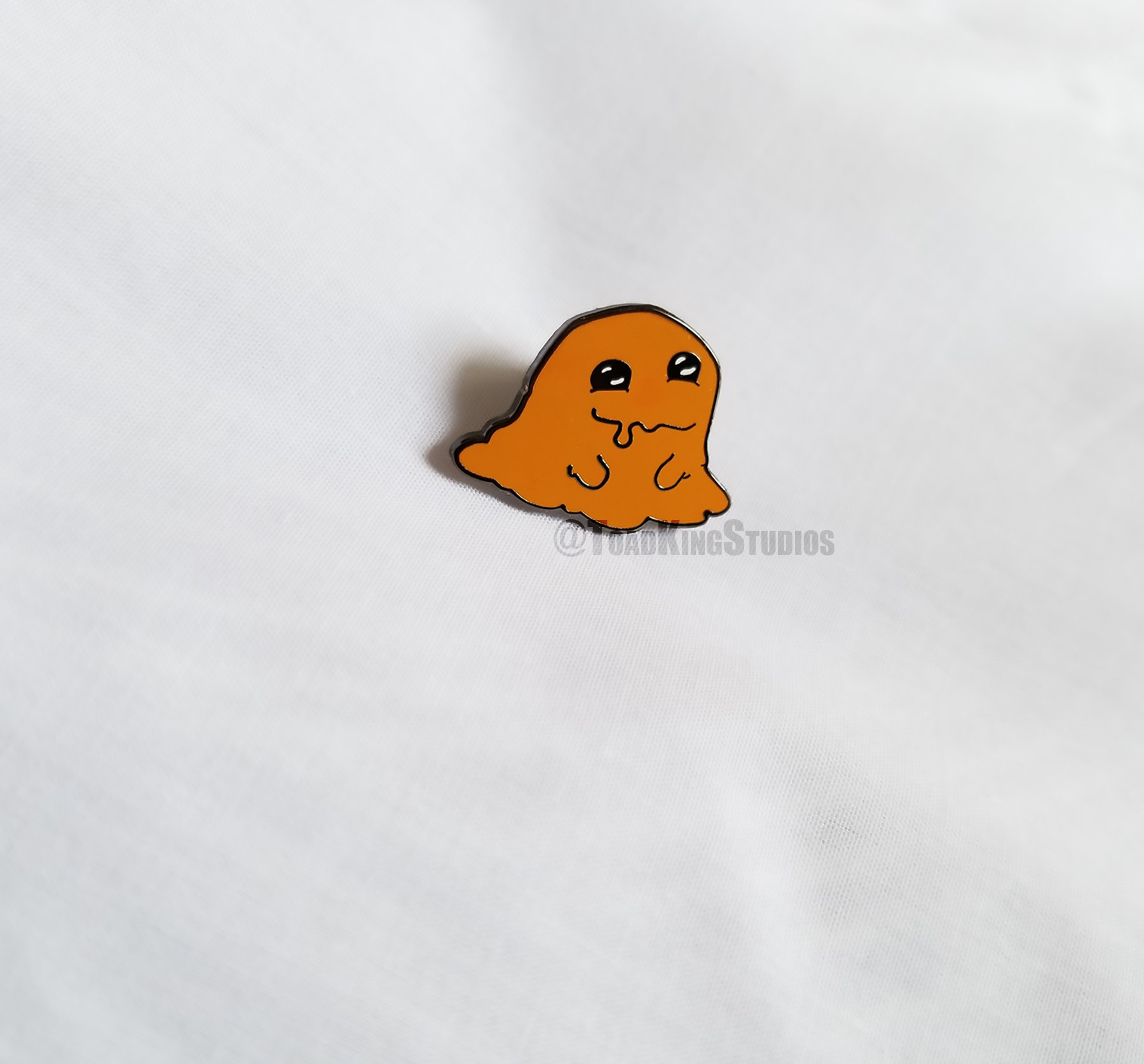 Scp 999 Enamel Pin Black Metal Scp Foundation Etsy Scp 999 Enamel Pin Black Metal Scp Foundation Etsy