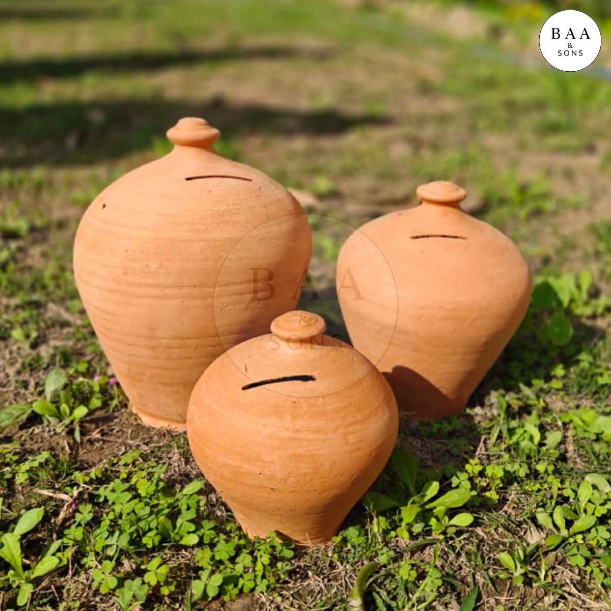 MASTERS PIGGY BANK 陶器製 Handmade Terracotta Piggy Bank, Traditional Earthen Money Pot