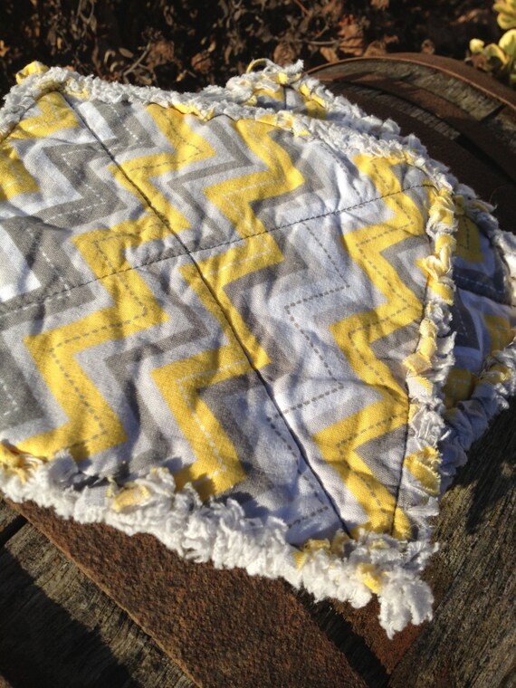 Items similar to Handmade Rag Potholder set on Etsy