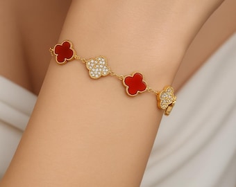 Pulsera de diamantes con trébol de cuatro hojas / Acero de titanio y oro rosa de 18 quilates / Joya con amuleto de la suerte resistente a la decoloración