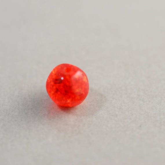 100 Red crackle glass beads B114