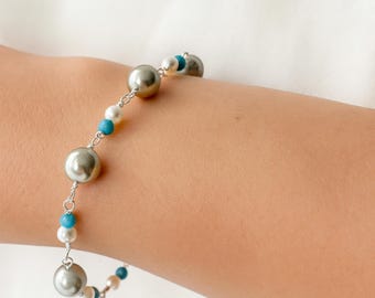Handmade Beaded Bracelet • Green Pearl Bracelet • Gemstone Bracelet • Boho Pearl Bracelet • Dainty Everyday Bracelet Gift for Her