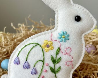 Easter Bunny Felt Ornament Pattern - Spring Sewing, DIY Ornament ...